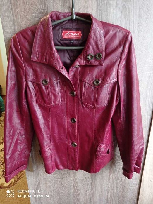 Пиджак кожаный женский