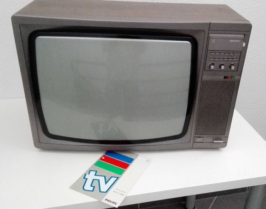 Televisão PHILIPS 20CT 2026/16Z