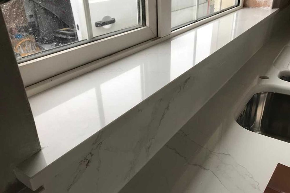 Підвіконня, стільниці, сходи, облицювання, Штучний камінь