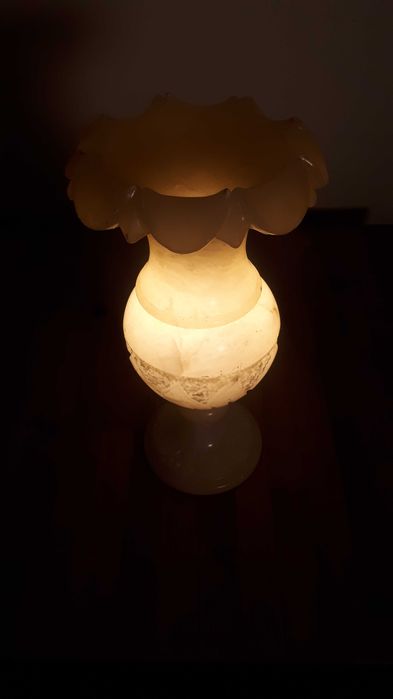 Antyk. Lampa z Onyxu, elektryczna. Idealna na oryginalny prezent.