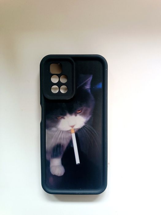 чехол на телефон