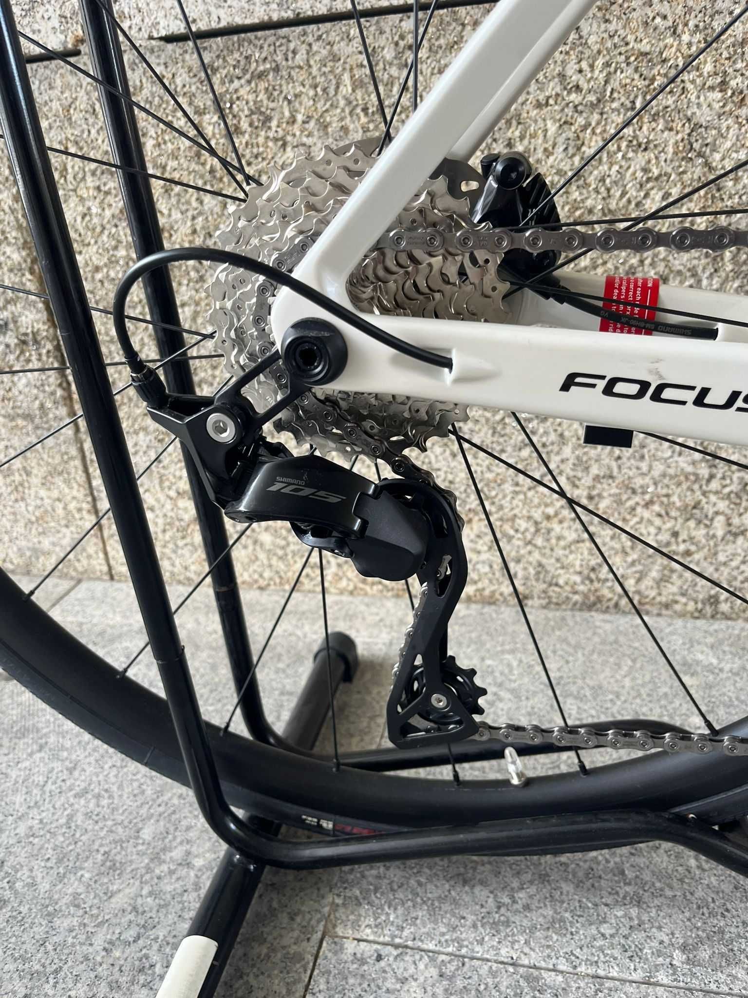 BICICLETA ESTRADA FOCUS IZALCO MAX 8.7