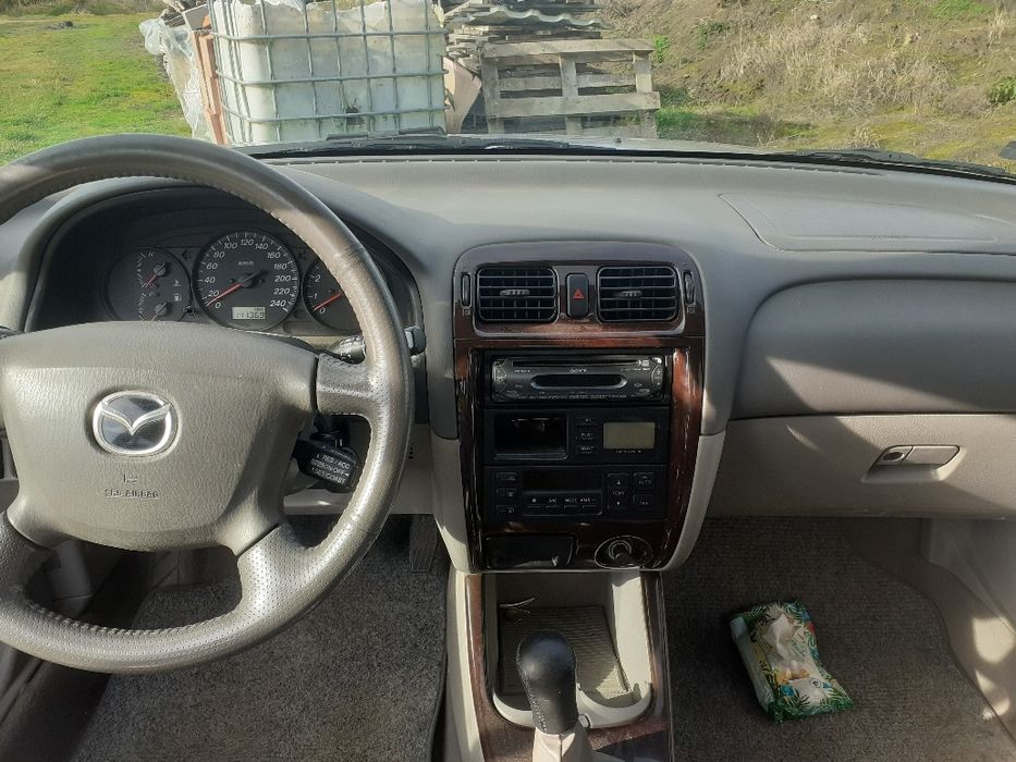 Mazda 626 Exclusive piękny sedan tylko 141tys km polecam