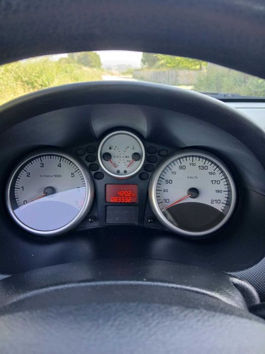 Peugeot 206 plus 1.1 - 83000 Km