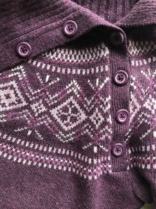 Świąteczny sweter Esprit z wełną i kaszmirem śliwkowy XS norweski wzór