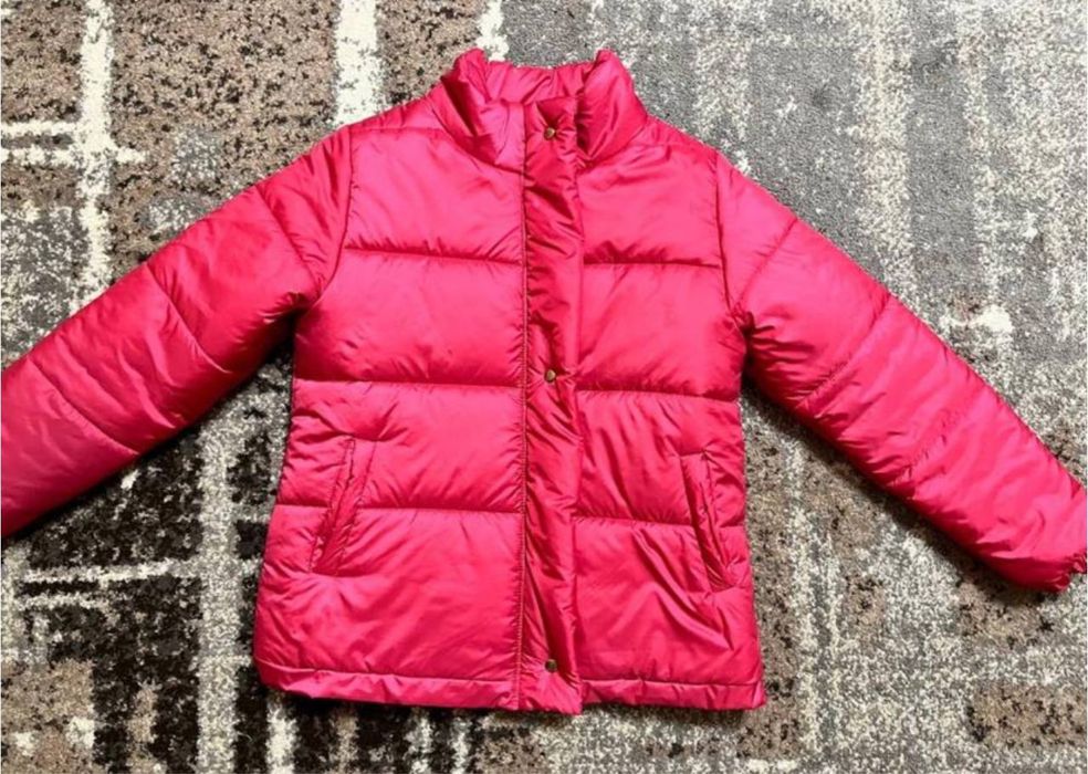 Жіноча куртка/пуховик рожевого кольору на осінь/весну та теплу зиму