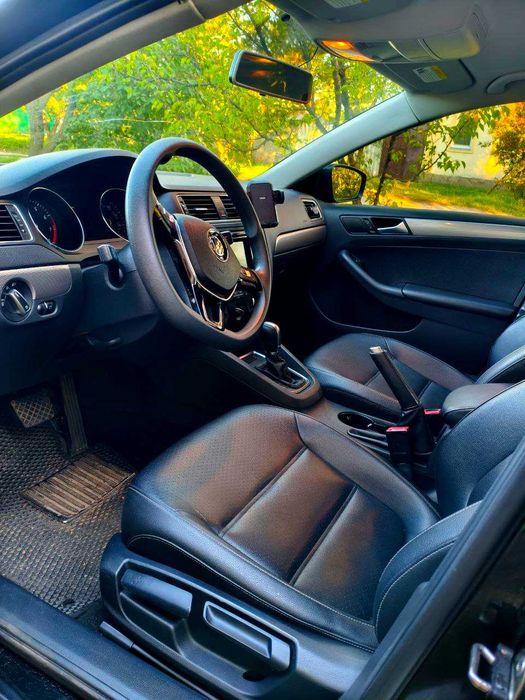 Volkswagen jetta 2017 Wolfsburg edition , 1.4 бензин
