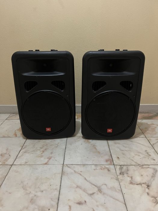 Colunas JBL15 AMPLIFICADAS