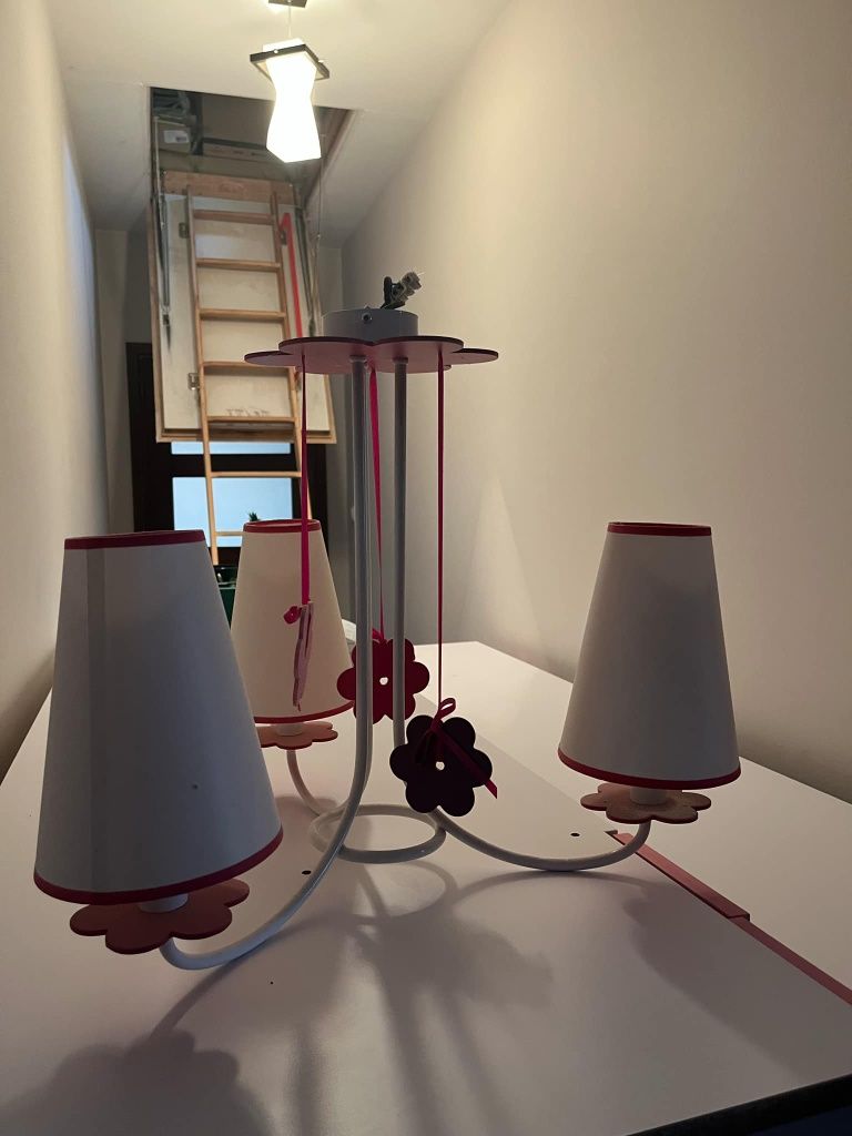 Lampa do dziecięcego pokoju