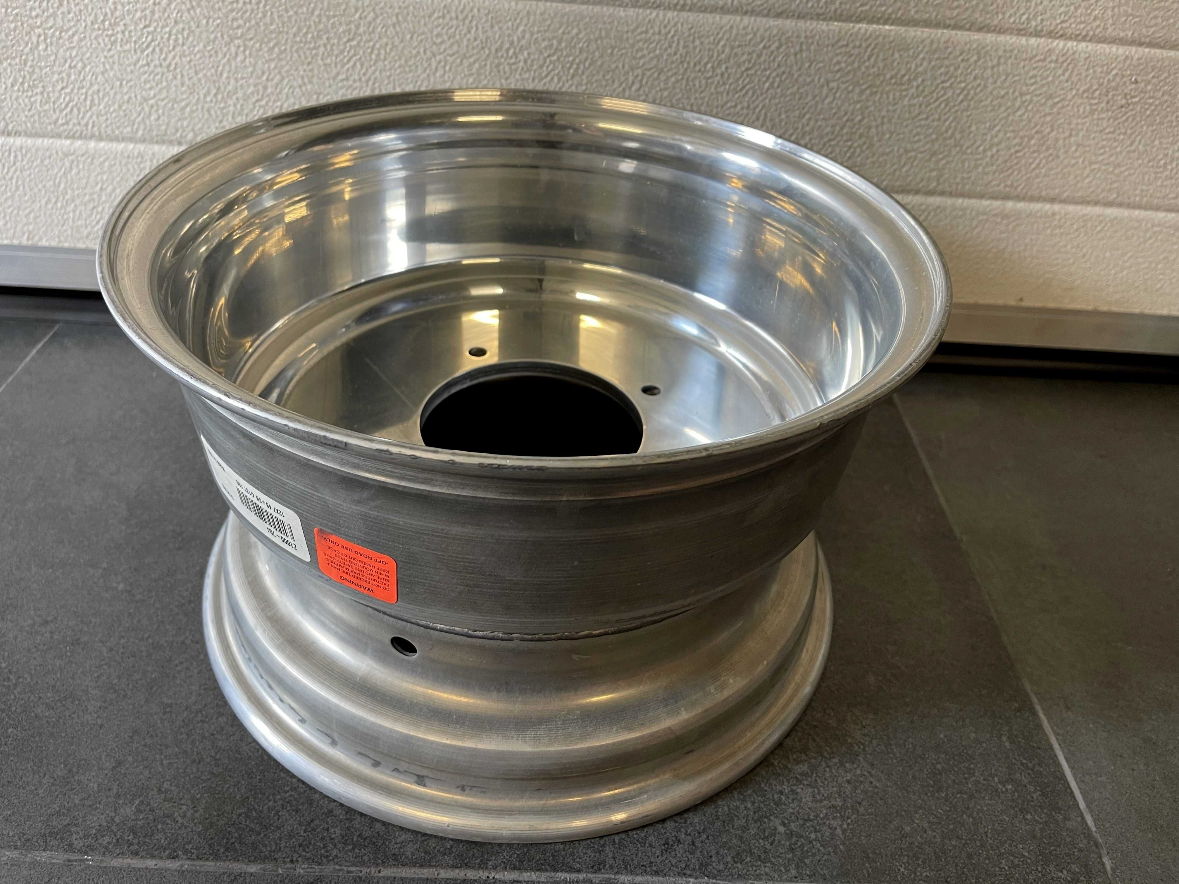 Felga Quad 12 x 7 / 4 x 137 Can-Am Polaris Kawasaki Made in USA