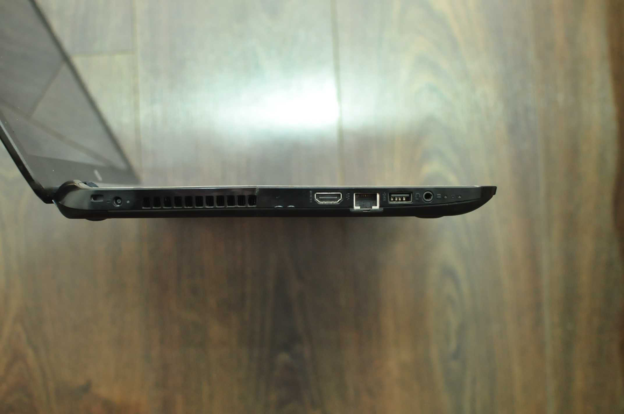 Игровой ноутбук HP 255 (AMD A6/8Gb/SSD/Radeon 8500)