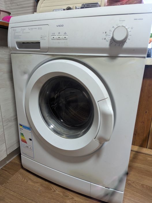 Продам пральну машинку на запчастини