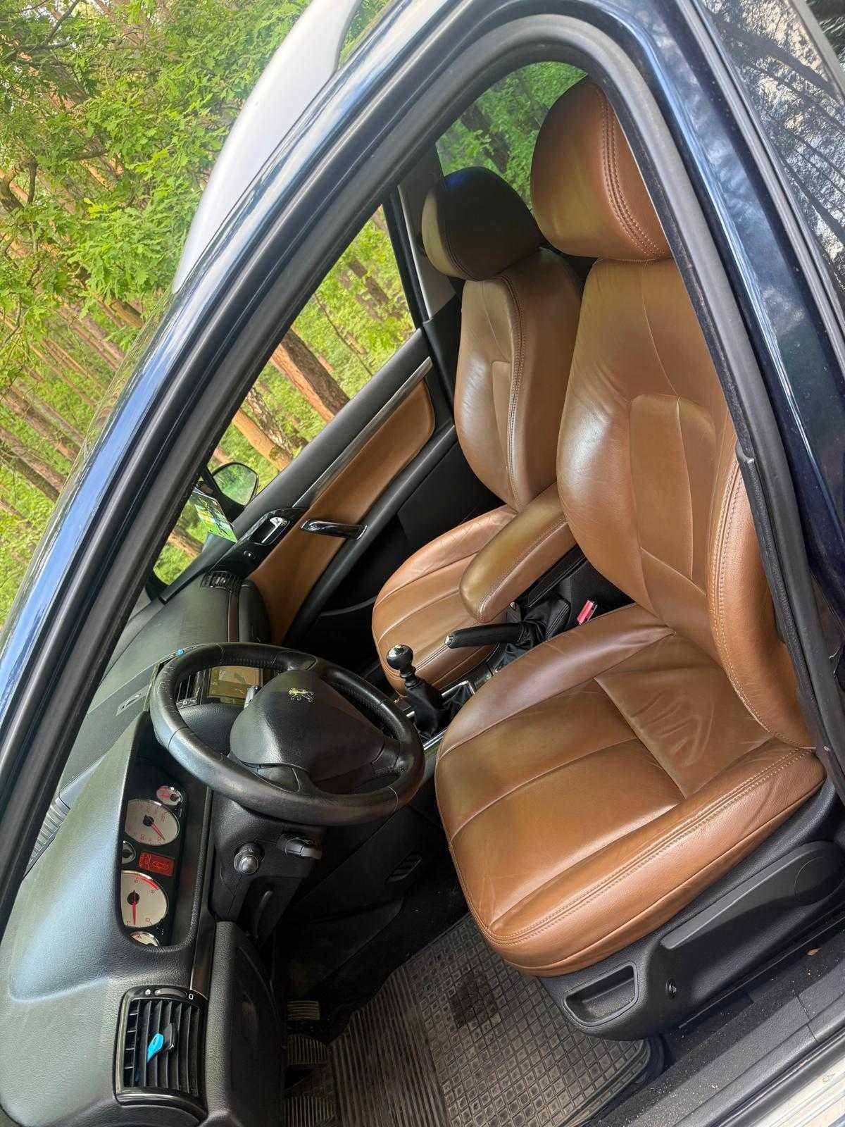 Peugeot 407 SW. Auto doinwestowane i zadbane . Wsiadać i jeździć .