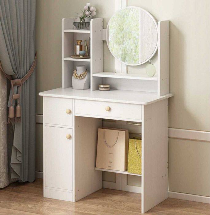 Nowa elegancka toaletka z lustrem i szufladami biała do makijażu