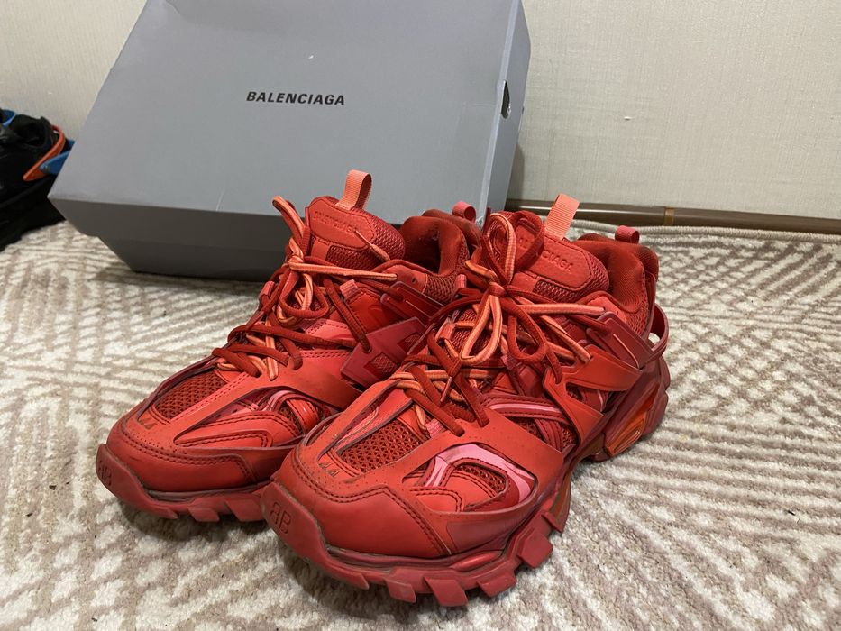Кросовки balenciaga track full red