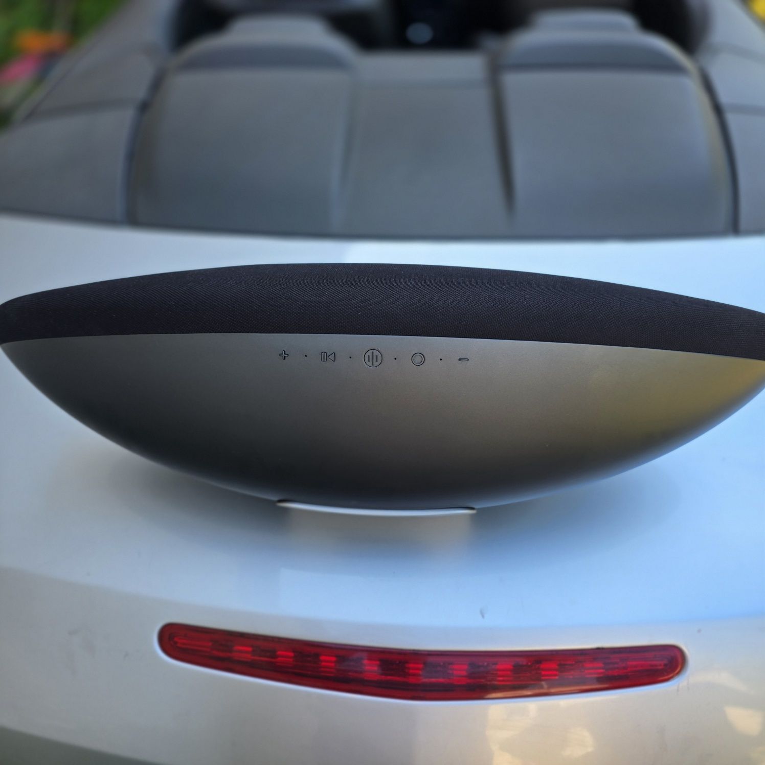 Bowers & Wilkins Zeppelin 2025 Wi fi