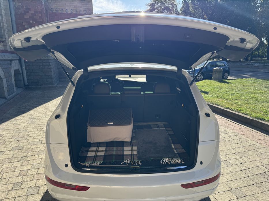 Audi Q5 2016 року