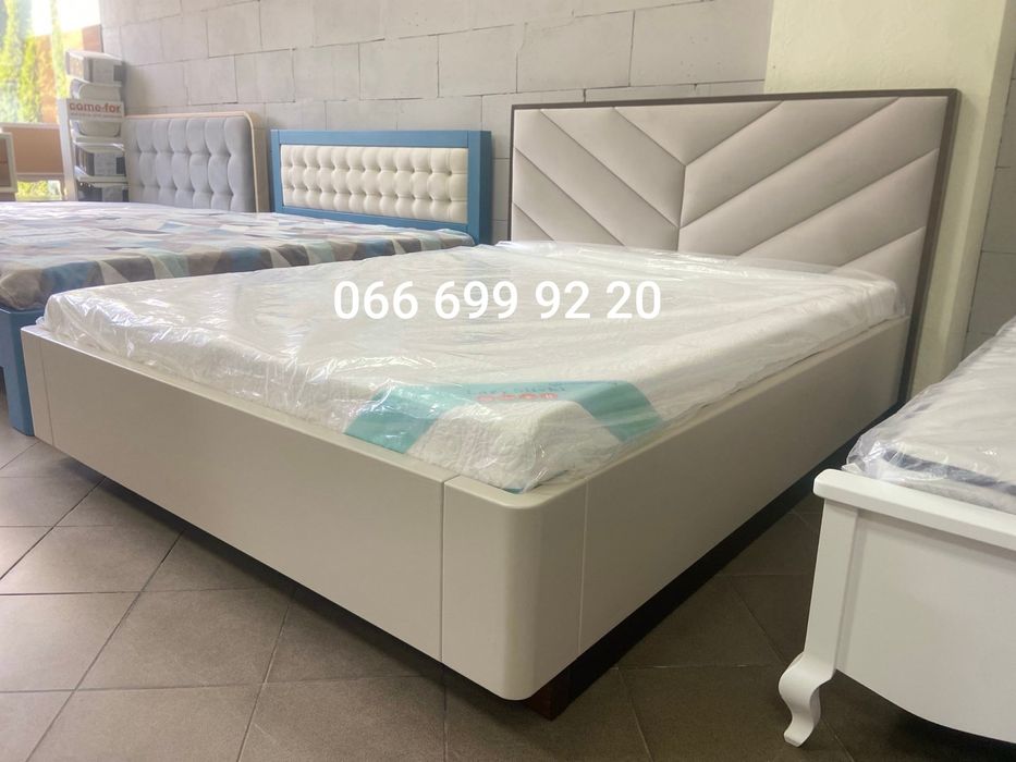 Ліжко "Стефанія" з ясена з підйомним механізмом