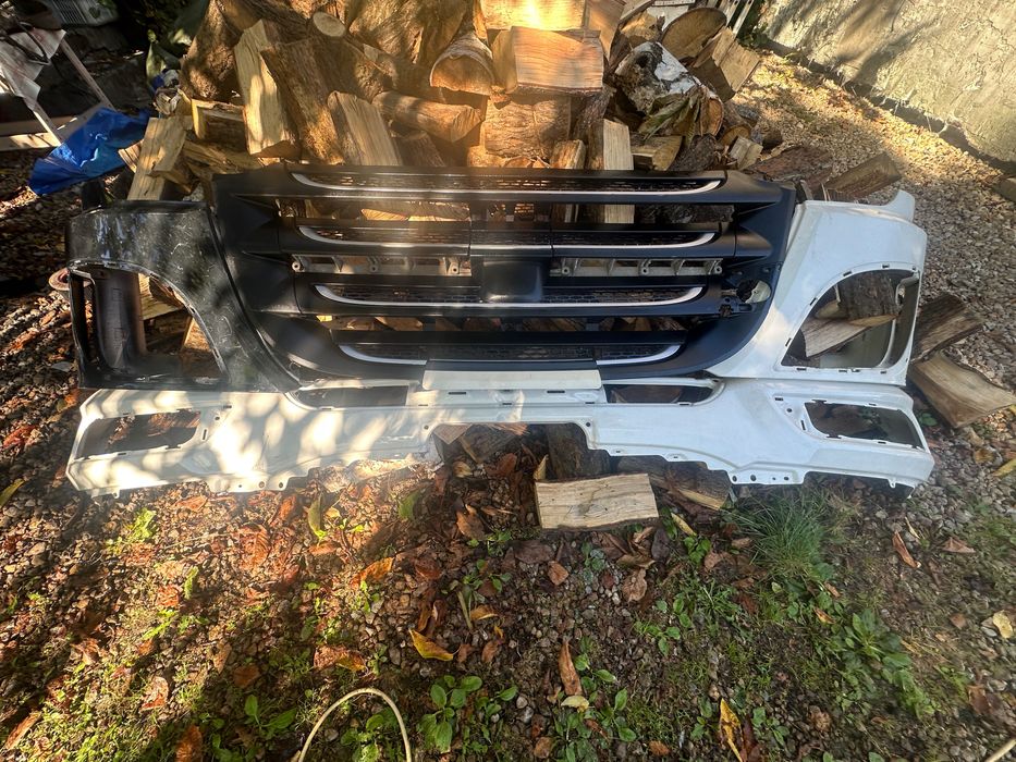 Komplet Zderzak gril atrapa okular DAF XF 106 możliwe kupno z osobna
