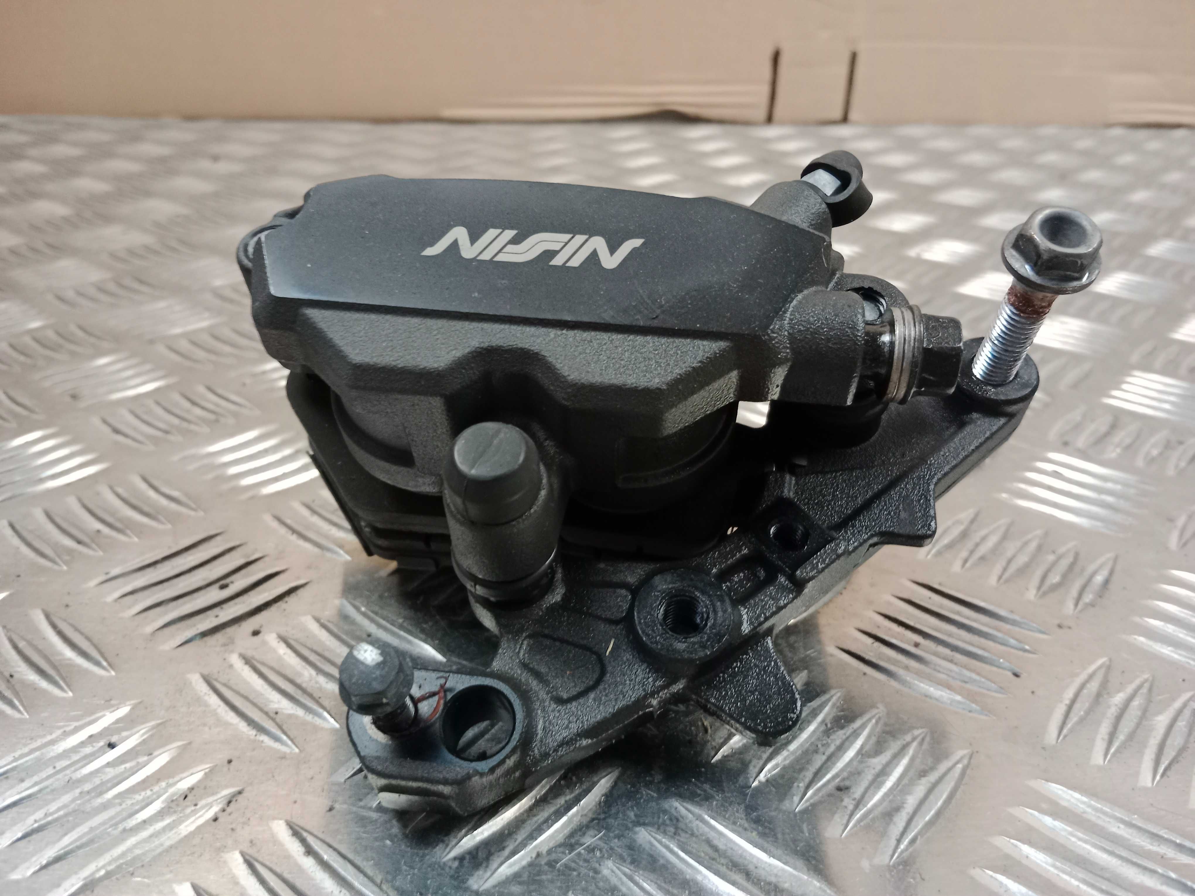 Honda NC 750 X DCT Zacisk Hamulcowy Przód Klocki Hamulcowe Przednie