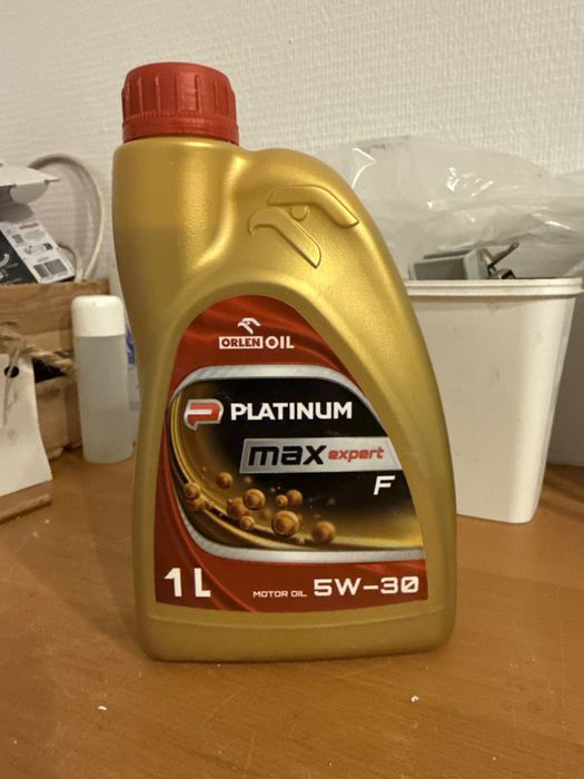 Olej do silnika 5W-30