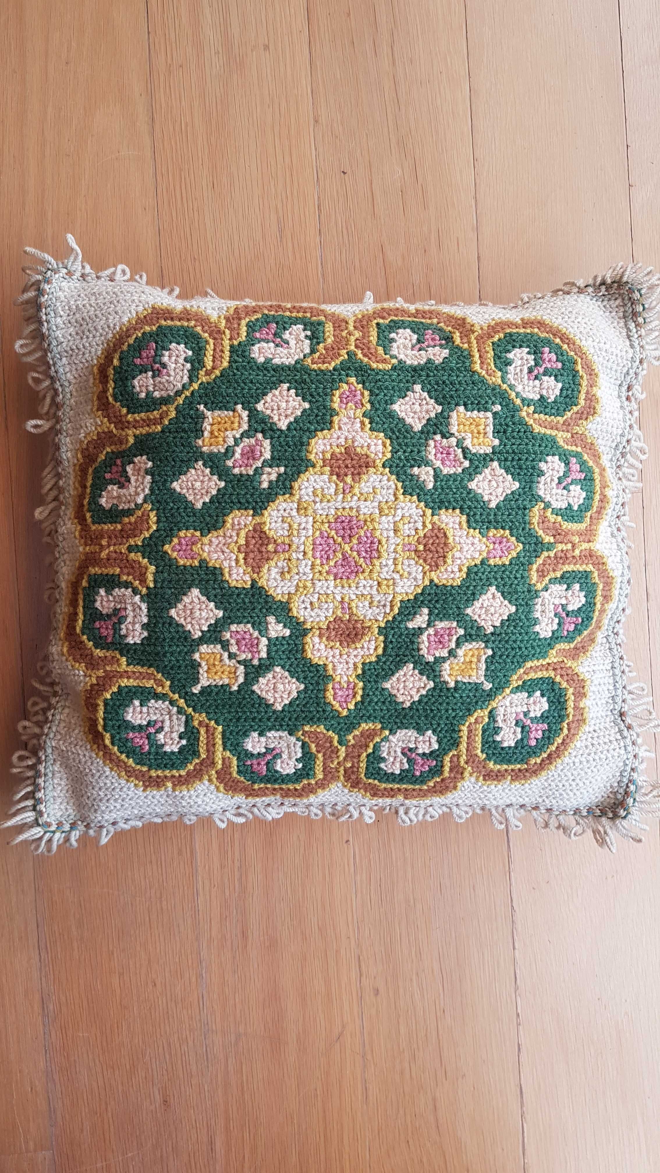 1 Almofada de Arraiolos feitas à mão - ponto fino - Original