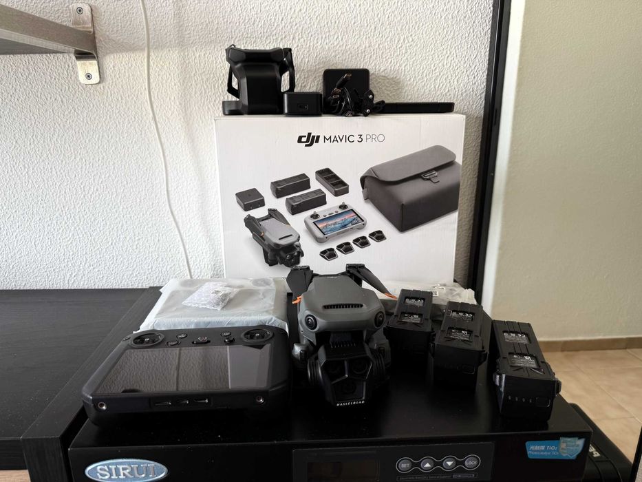 DJI Mavic 3 Pro Fly More Combo + DJI RC Pro | Como novo!