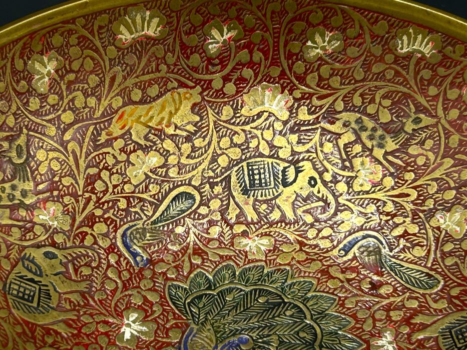 Misa mosiężna, zdobiona:”Paw”, Indie ..