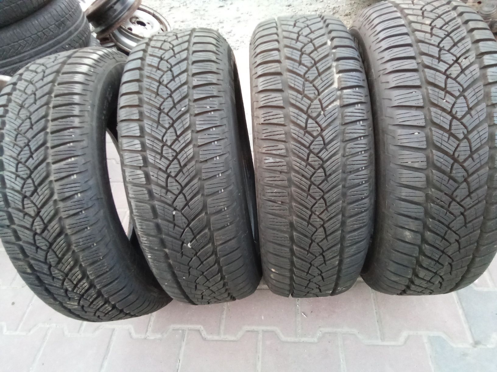 Opony zimowe 205/65 R15 94T Fulda 23r, 4x9mn