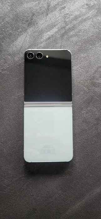Samsung Z Flip 5 256GB