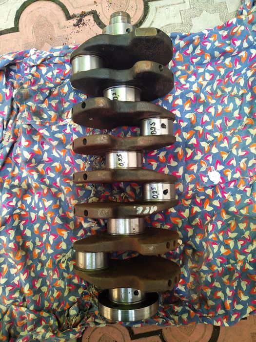 Колінвал і розпридвал.