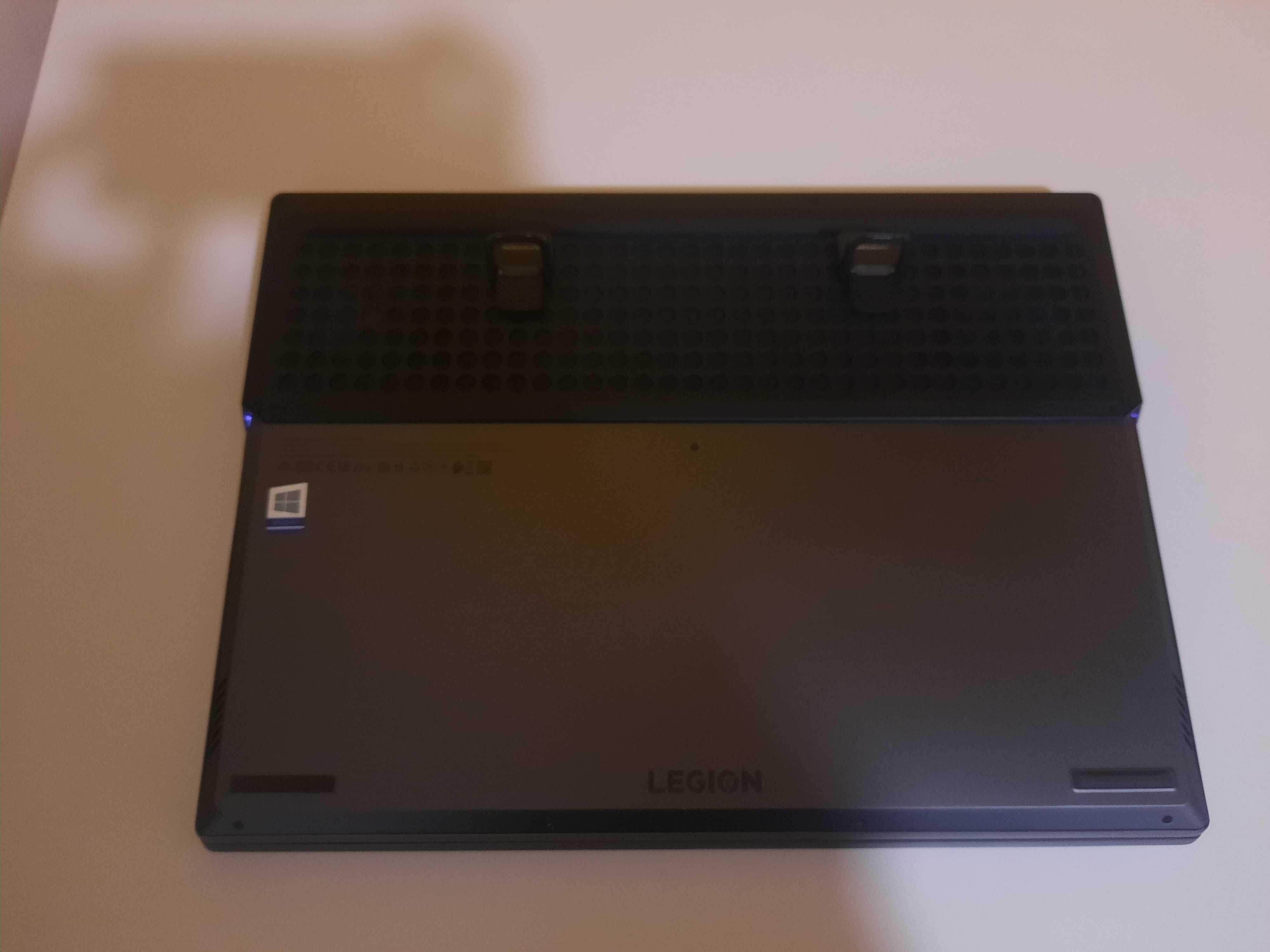 Lenovo Legion Y740-17 i7-9750H/16GB/256 + 1TB SSD/RTX2060