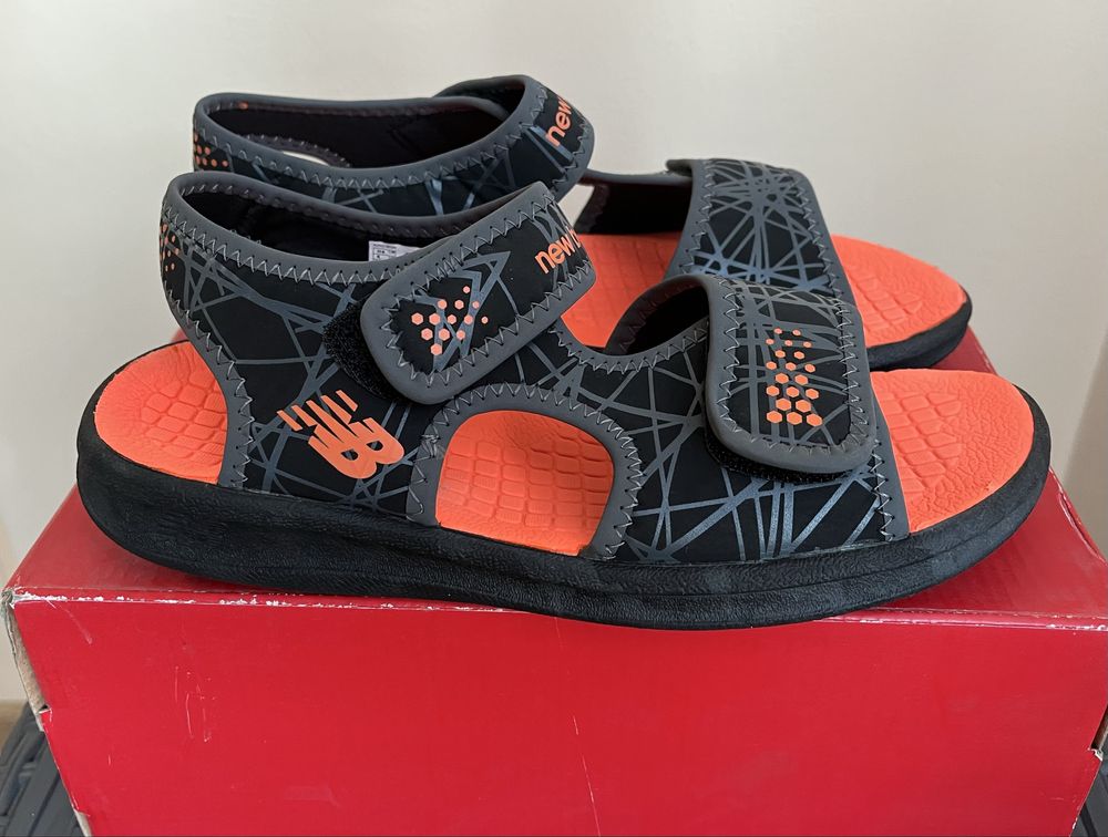 Dziecięce Sandały New Balance K2031BON roz. 38,5