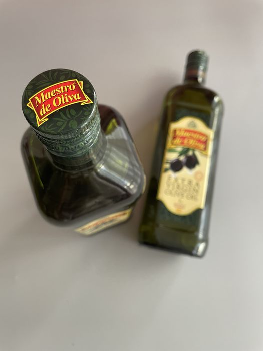Оливкова олія холодного віджиму. Extra Virgin Maestro de oliva