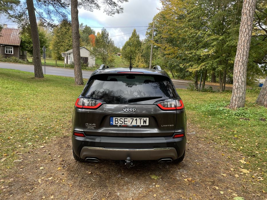 Jeep cherokee kl 2019 3.2 v6 Pentastar 4x4