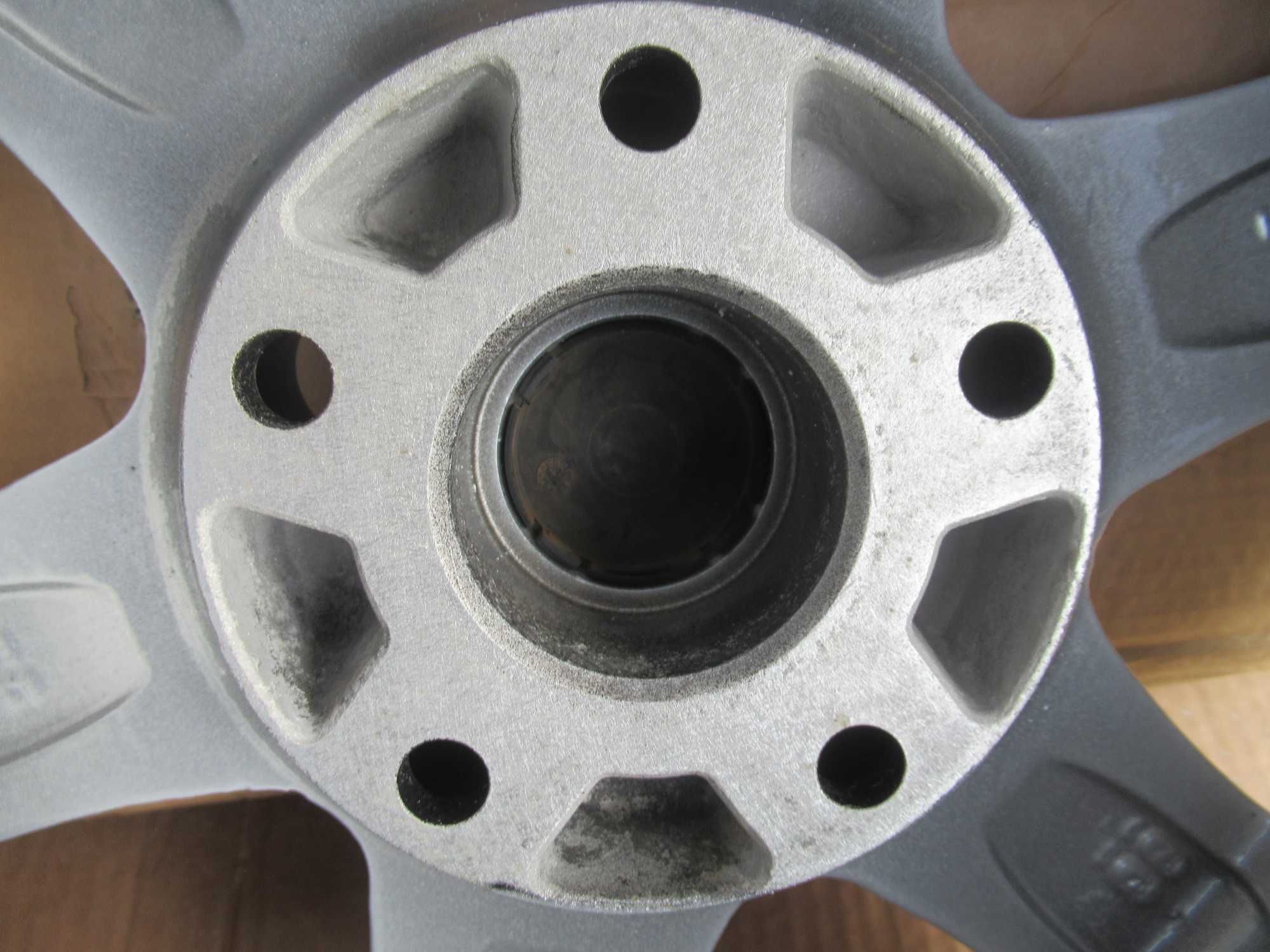 Felgi 16 VW T5 T6 Multivan 5x120 6,5x16 ET40