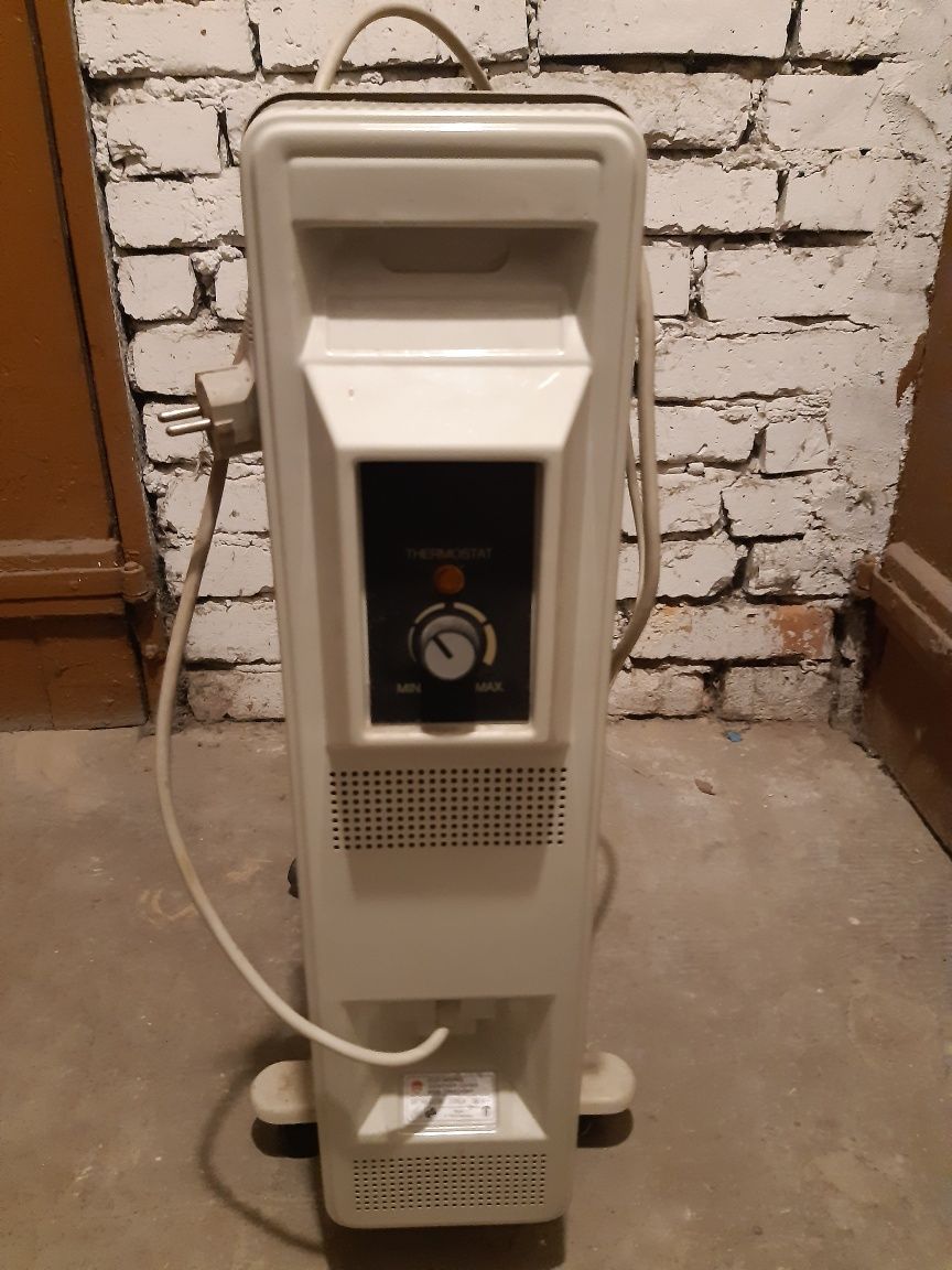 KALORYFER Grzejnik olejowy 2000W, 10 żeberek