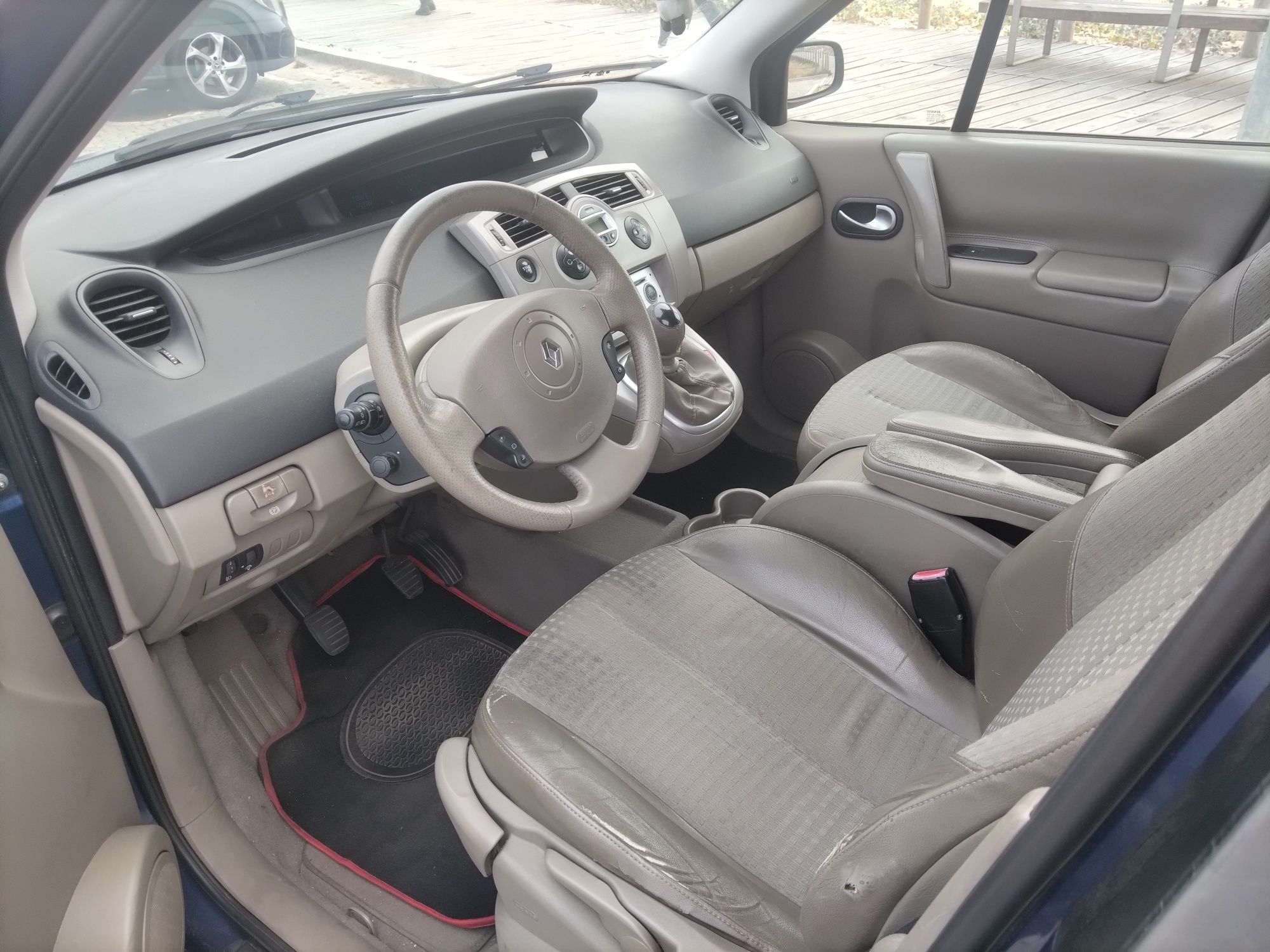 Renault Scénic 1.5 DCI - Ano 2006