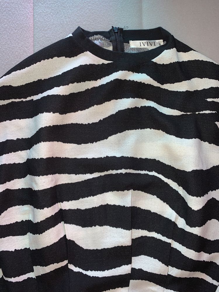 Blusa padrão zebra