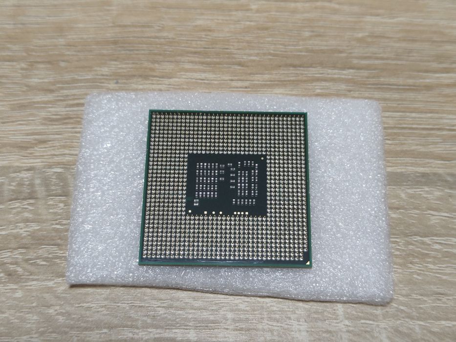 Процесор для ноутбуків Intel i5 520m (Socket G1)