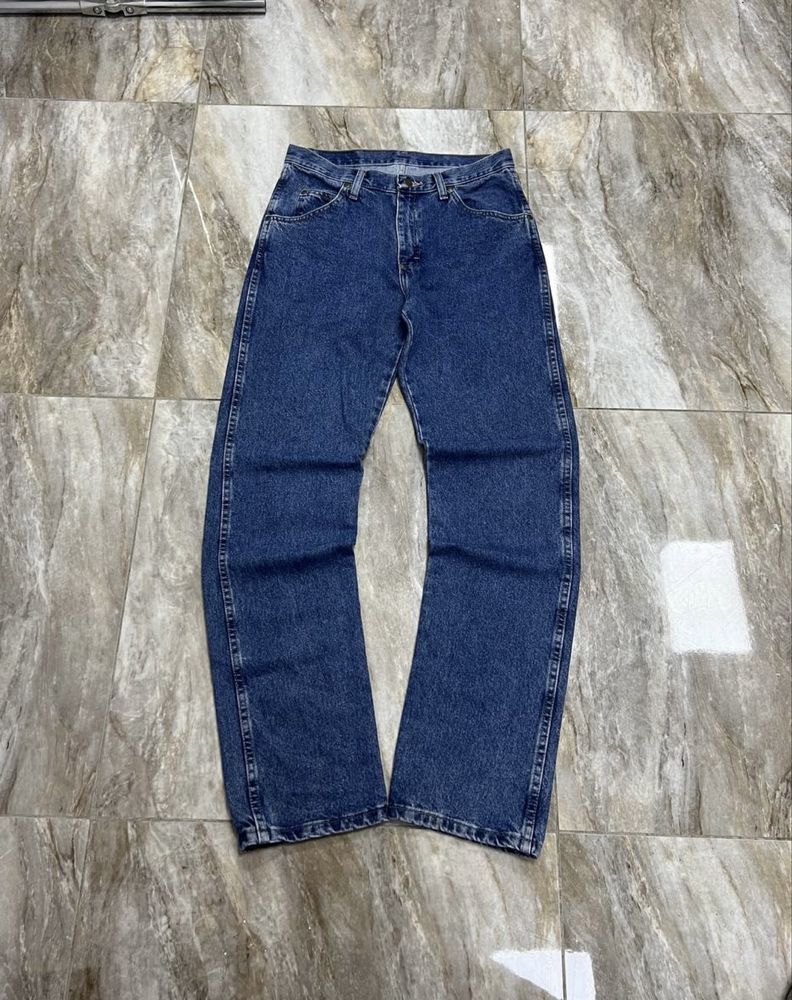 Класичні джинси Wrangler 32x34 Regulag Fit джинсы синие classic