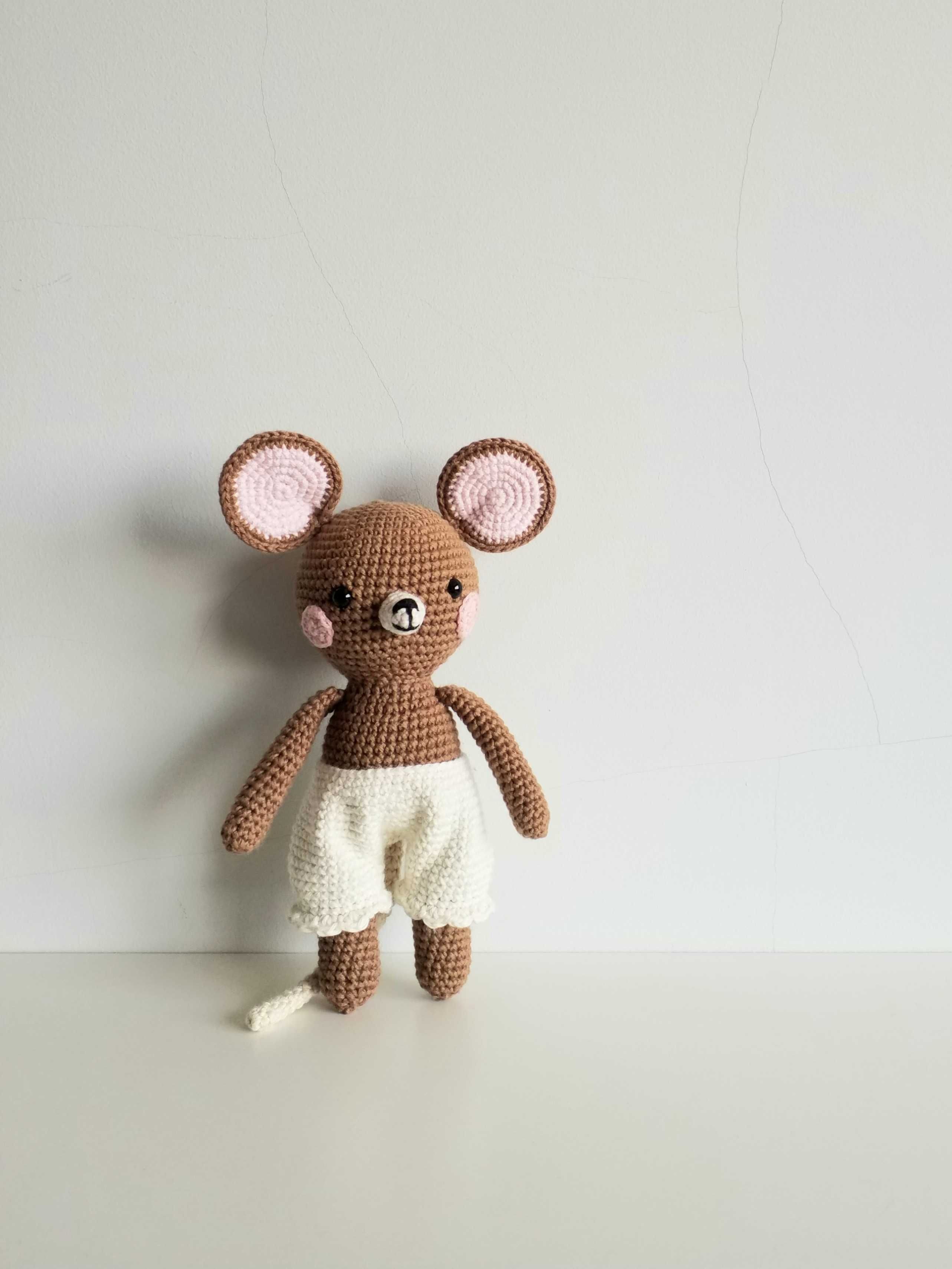 Ratinha amigurumi - Nova