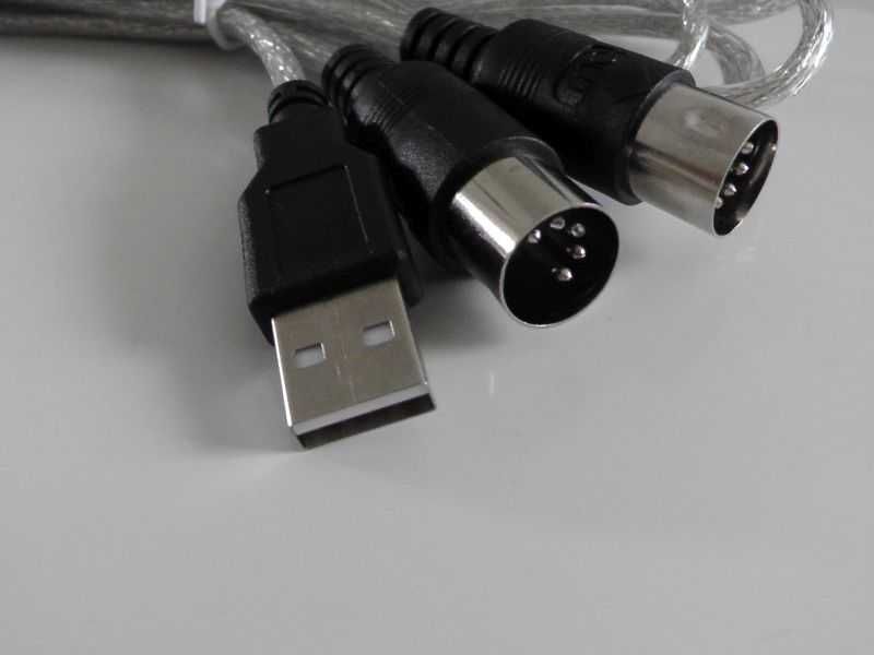 Kabel USB - MIDI do podłączenia Keyboarda z Komputerem 2m