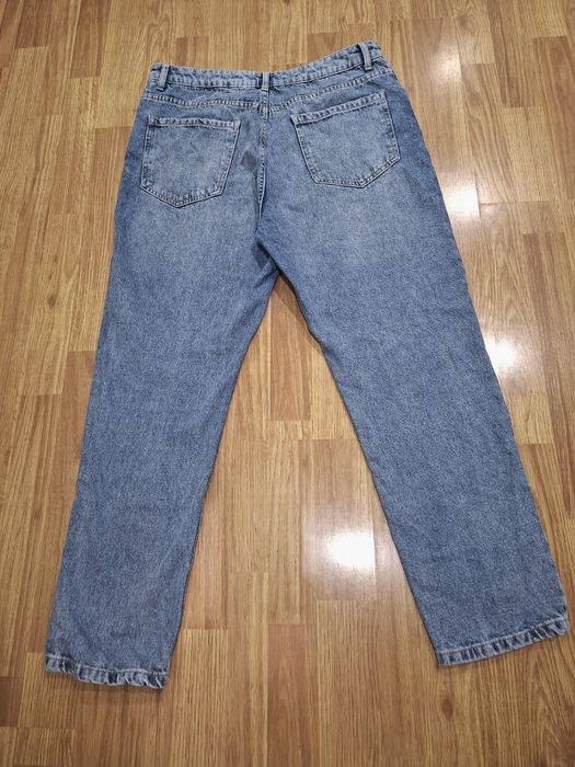 Жіночі джинси МОМ