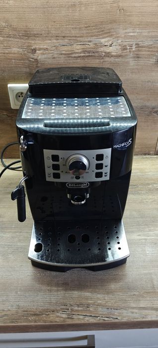 Ekspres do kawy DeLonghi Magnifica S 100%