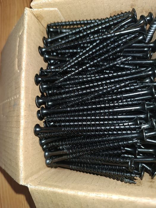 Продам саморезы 4.2х70мм