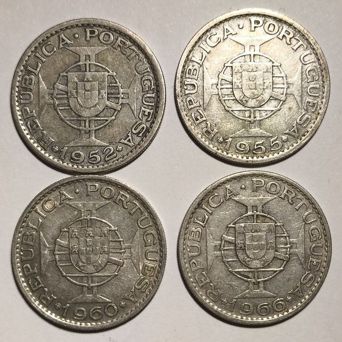 Set de 4 moedas de 20Esc. De Moçambique [1952/1955/1960/1966][Prata]