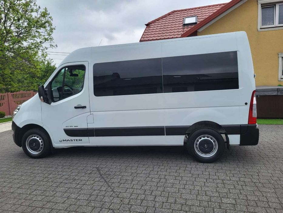 Renault Master 2.3 170ps. L2H2  8-osobowy  Serwisowany I właściciel 2.3 170ps. 8- osobowy