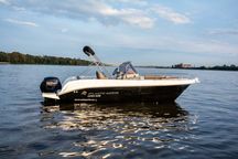 Nowa łódź motorowa Atlantic Marine 625 Open_7 osobowa_200 KM
