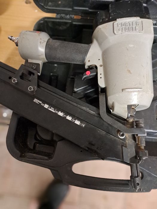 Gwożdziarki pneumatyczne